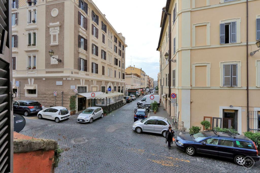 Colosseum B Rzym Zewnętrze zdjęcie