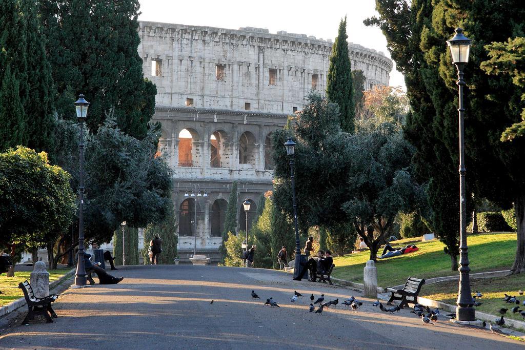 Colosseum B Rzym Zewnętrze zdjęcie